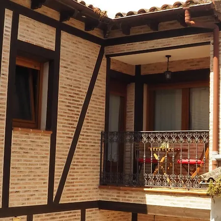 Casa Jacaranda Nyaraló *